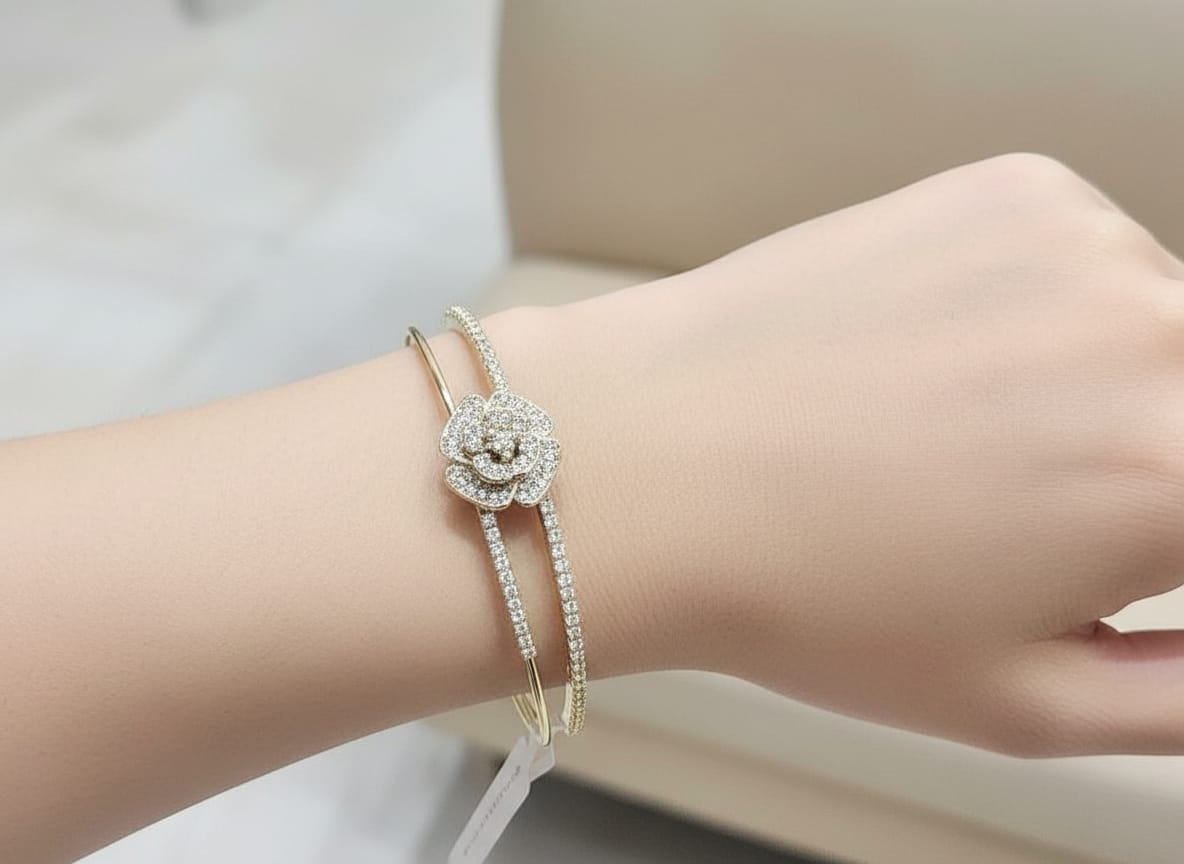 Gold-Tone Anti-Tarnish Oxidised Pearl Minimalist Bracelet