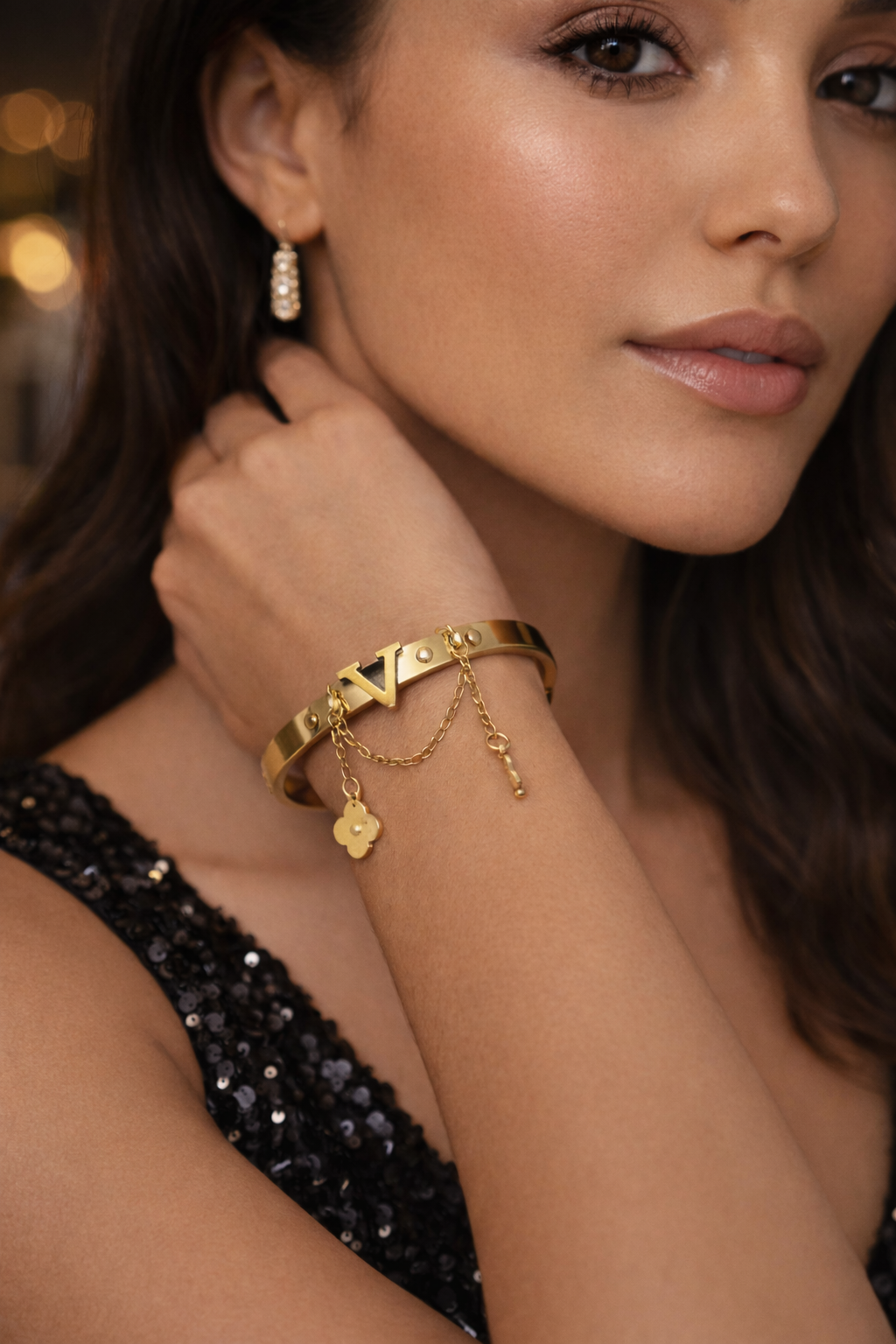 anti-tarnish bracelet