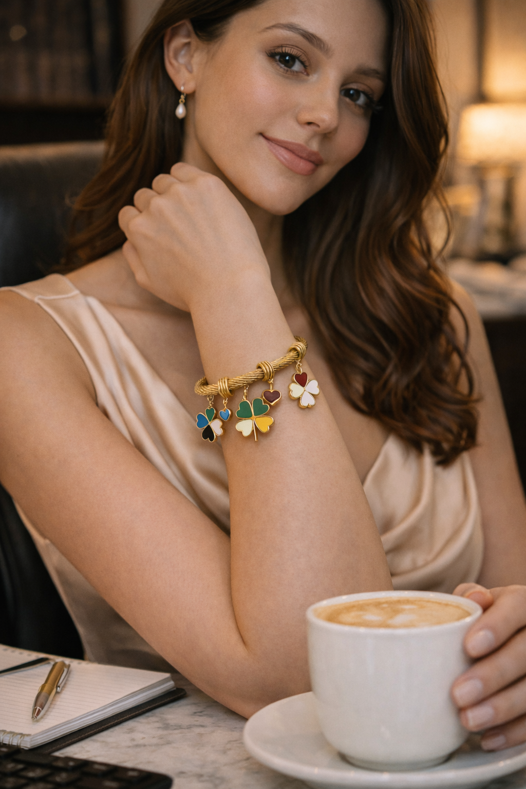 Svarniya Urban Glow Bracelet - Image 2