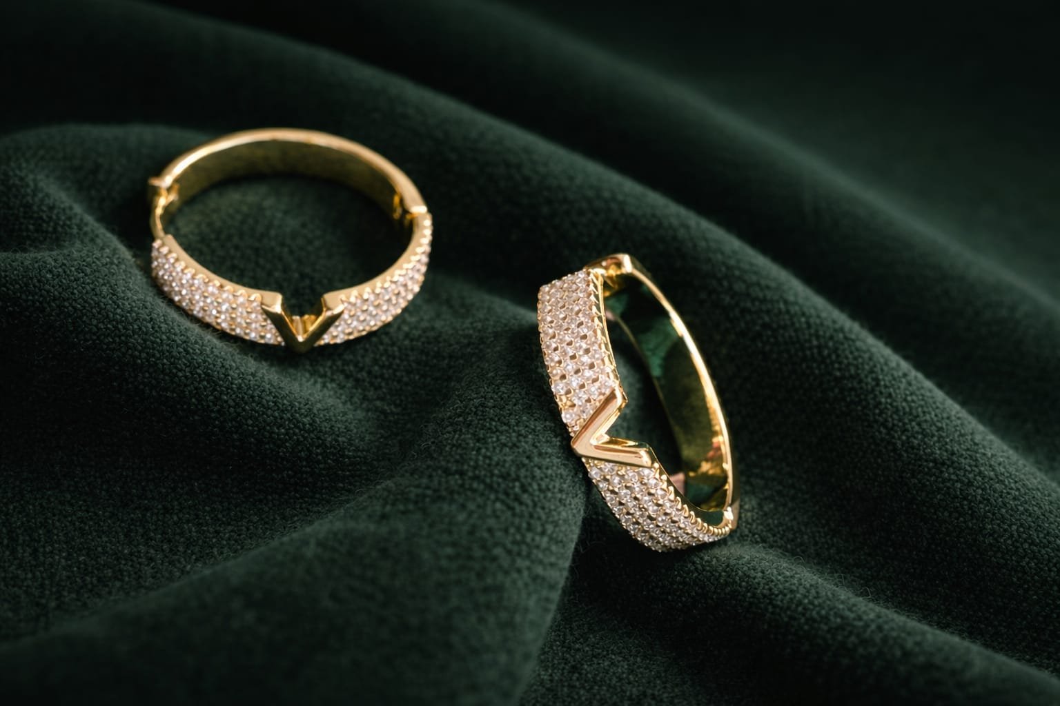 svarniya best earring in anti tarnish